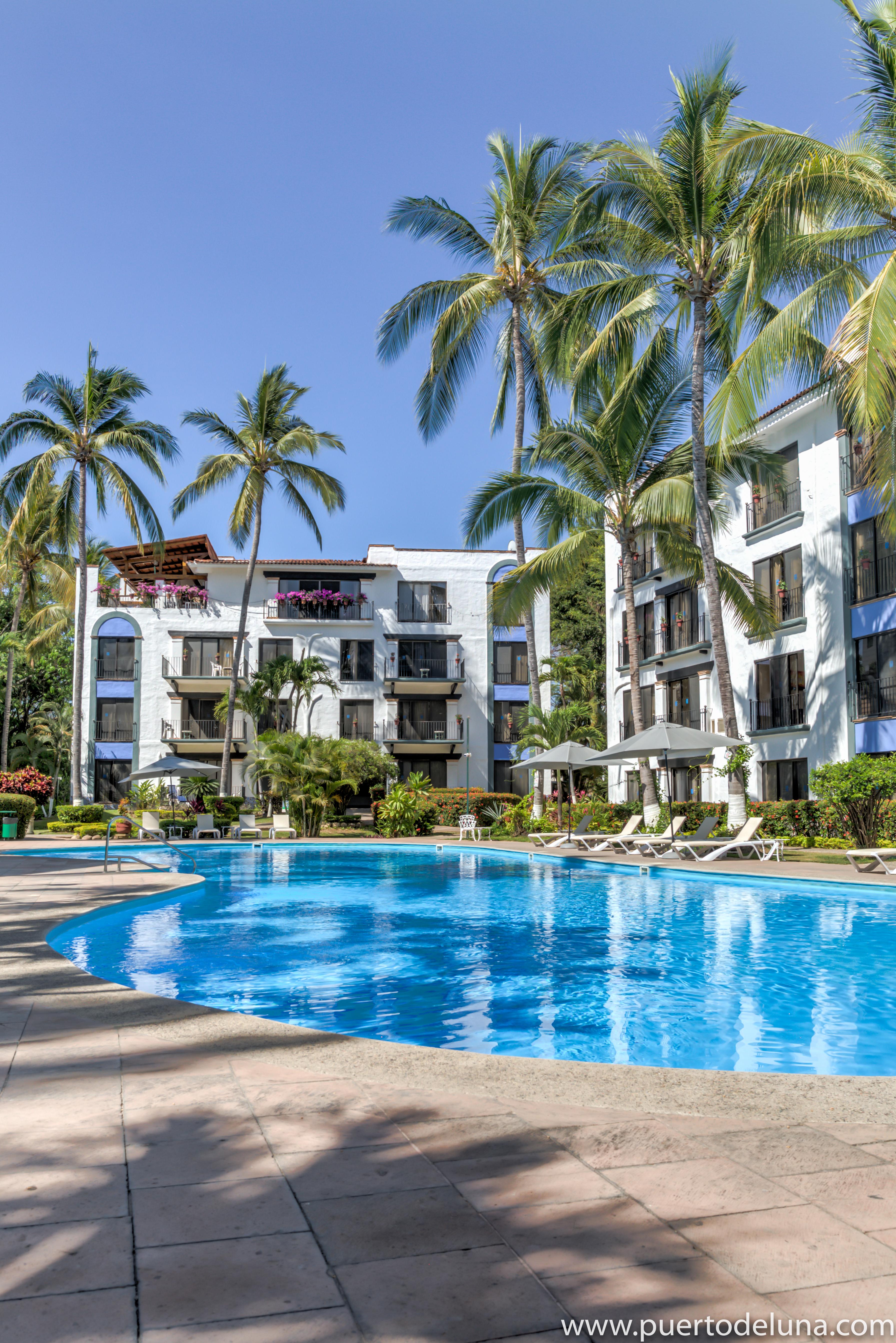 Puerto De Luna Pet Friendly And Family Suites Puerto Vallarta Exterior photo